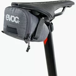 Evoc Seat Bag Tour 0.5l Satteltasche Carbon Grey -Shimano-Laden evoc seat bag tour 0.7l satteltasche carbon grey 2