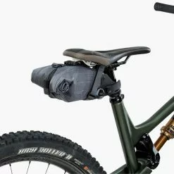 Evoc Seat Pack Boa 2l Satteltasche Carbon Grey -Shimano-Laden evoc seat pack boa 2l satteltasche carbon grey 5
