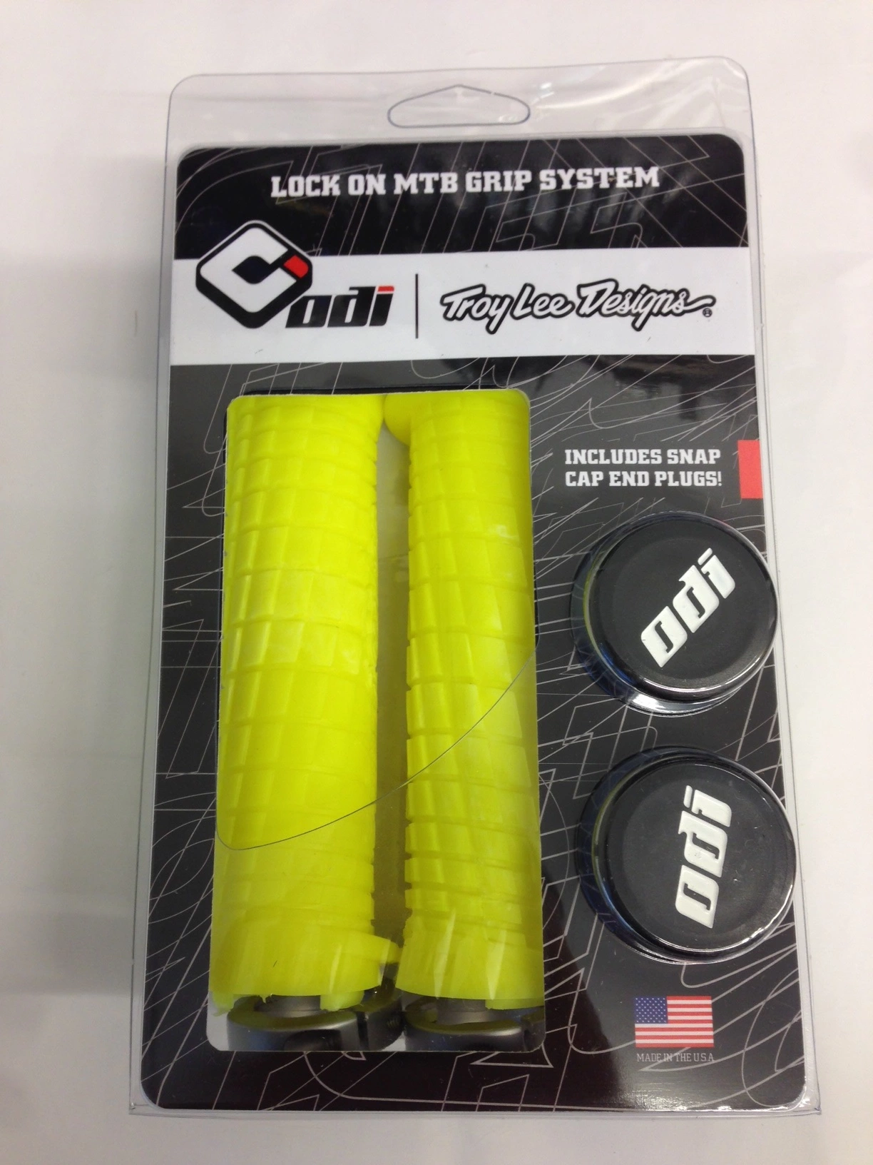 ODI Troy Lee Designs Signature Series Lock-On Grips Yellow Lenkergriffe 2 ODI Troy Lee Designs Signature Series Lock-On Grips Yellow Lenkergriffe – Bild 2